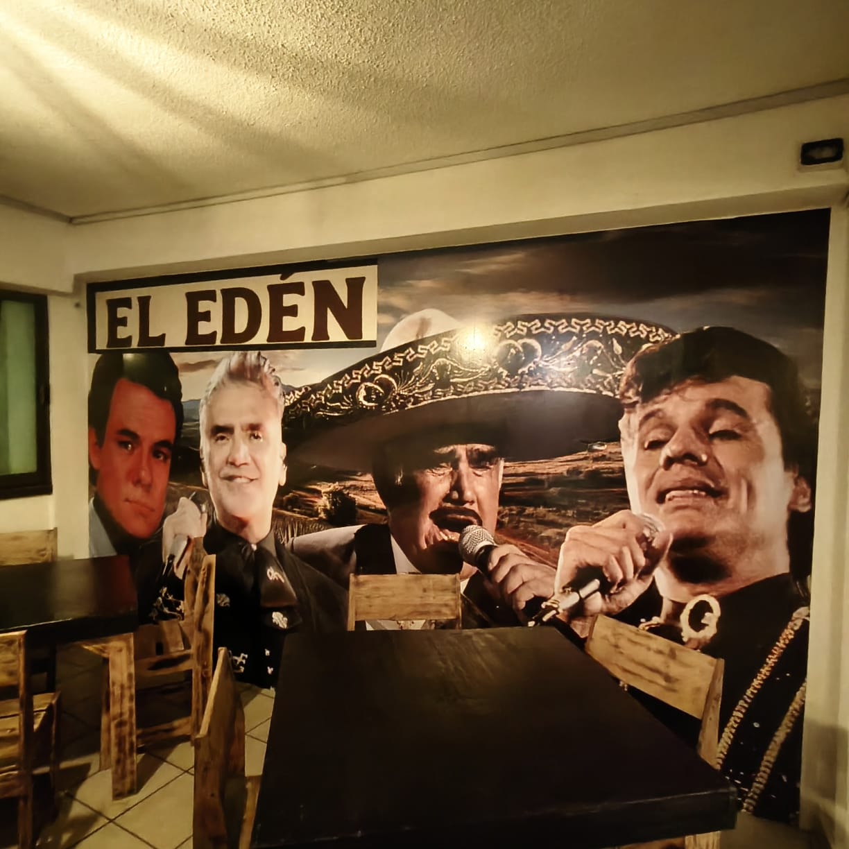 Historia de El Edén